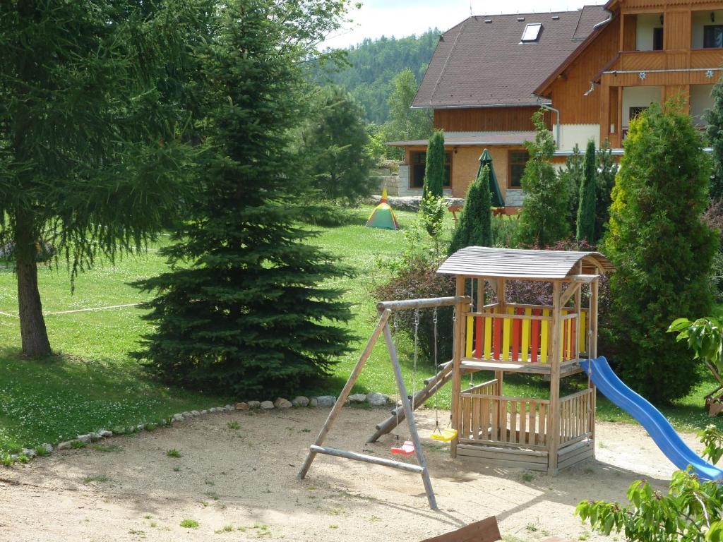 Hotel Concordia Подгужин Экстерьер фото